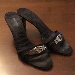 Black Fabric Gucci Heels